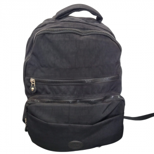 Mochila Básica Unissex Tecido 31 x 37 x 11 cm Preto   5 repartições + 2 bolsos laterais +  1 repartição para notebook